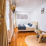 بيت ضيافة Luxury Lucija And Luka 4*