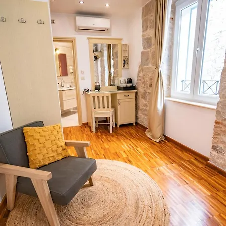 Gæstehus Luxury Lucija And Luka 4*