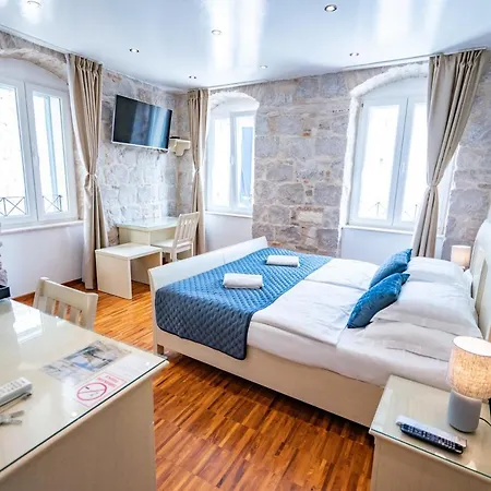 Guest house Luxury Lucija And Luka 4*