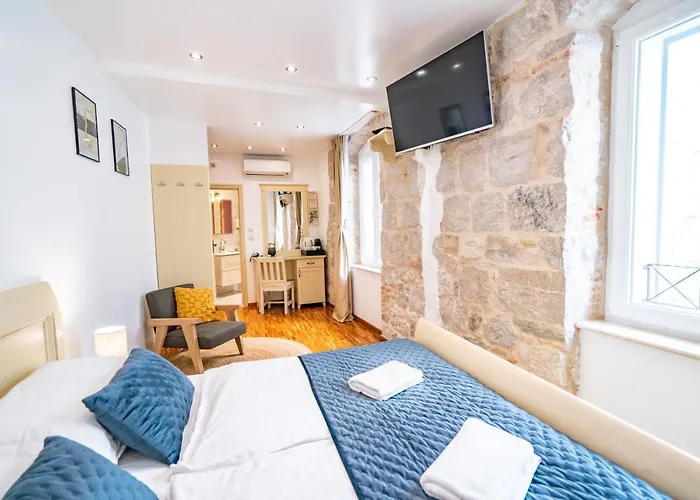 招待所 露西亚与卢卡豪华酒店 4*